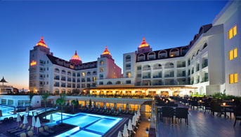 Crown Serenity Hotel